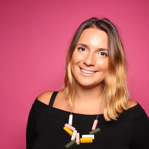 The anatomy of an award-winning website (HTG) with Head of Studio, Ioana Negulescu thumbnail